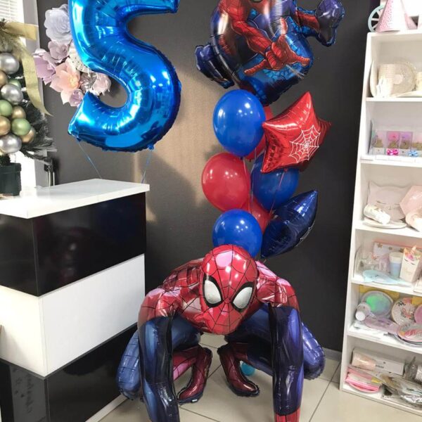 Композиция из гелиевых шаров Человек паук на 5 лет