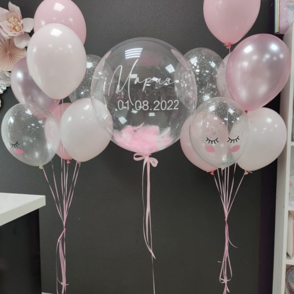 Композиция из гелиевых шаров на выписку из роддома