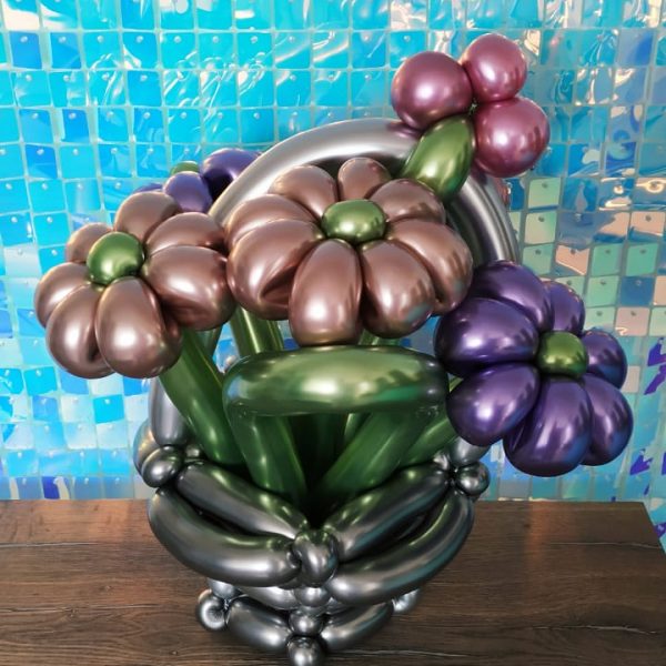 Букет ромашек из шаров хром в корзинке, 5 штук