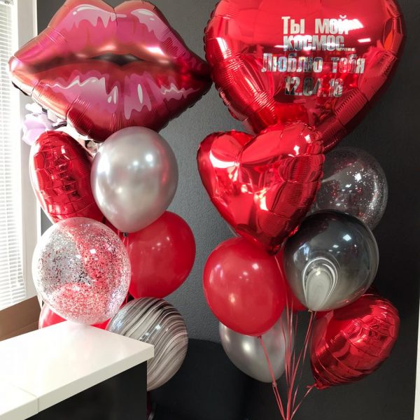 Композиция из гелиевых шаров с сердцами для любимых