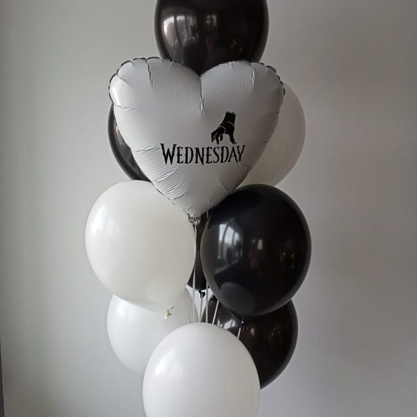 Композиция из гелиевых шаров для девочки, дочери "Мрачная девочка"