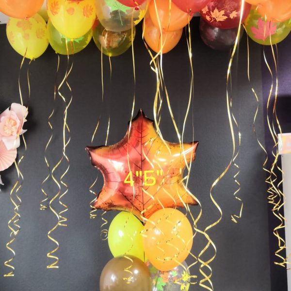 Композиция из гелиевых шаров на 1 сентября День Знаний