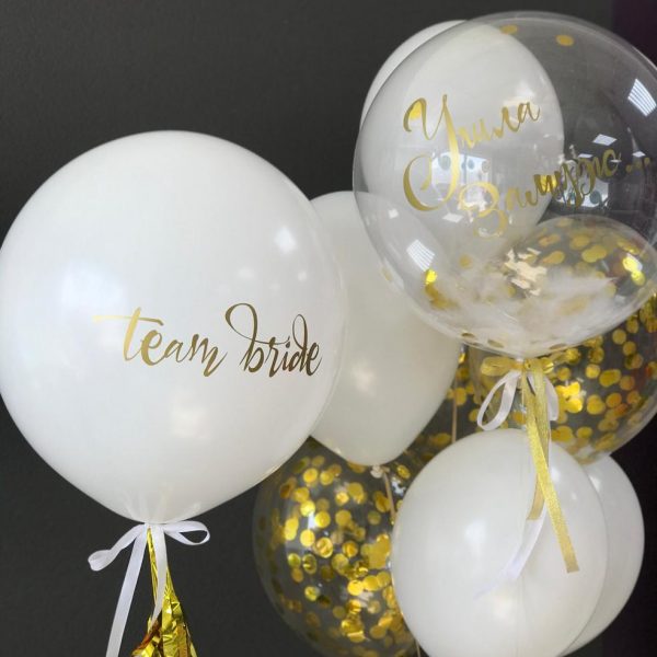 Композиция из гелиевых шаров на девичник