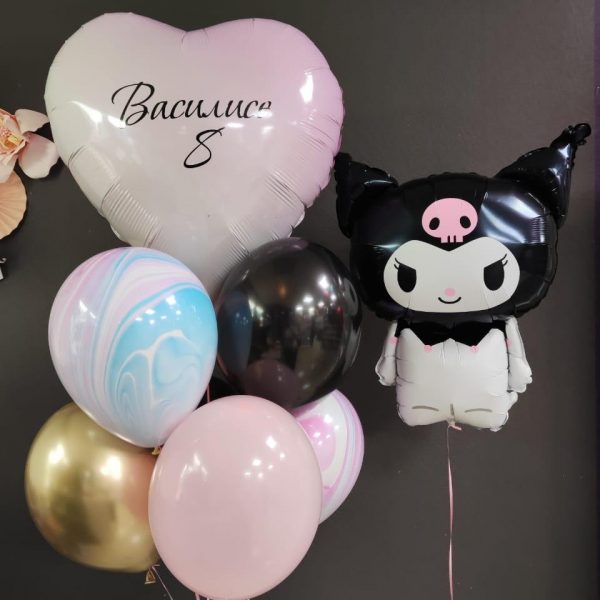 Композиция из гелиевых шаров в стиле Куроми на 8 лет