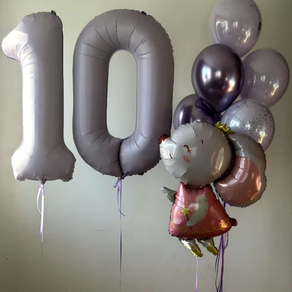 Композиция из гелиевых шаров с мышкой на 10 лет девочке