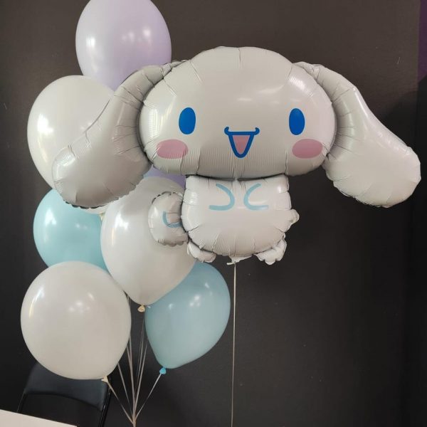 Композиция из гелиевых шаров в стиле Куроми