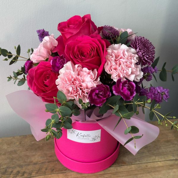 Средний бокс с миксом цветов в коробочке