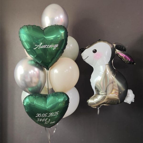 Композиция из гелиевых шаров на выписку из роддома