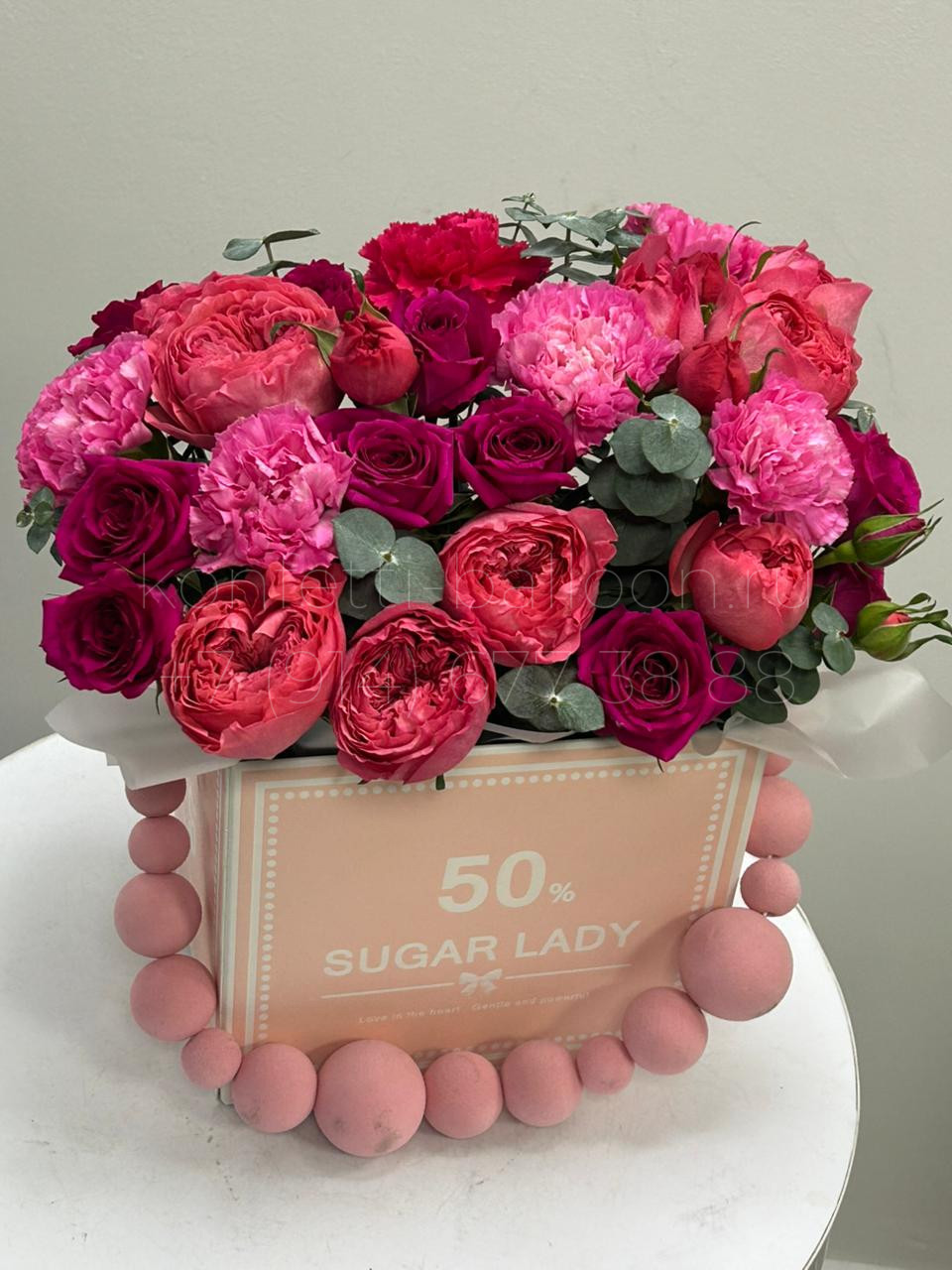 Бокс с миксом цветов в коробочке