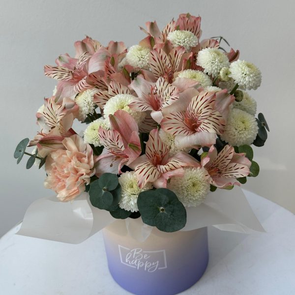 Мини бокс с миксом цветов в коробочке