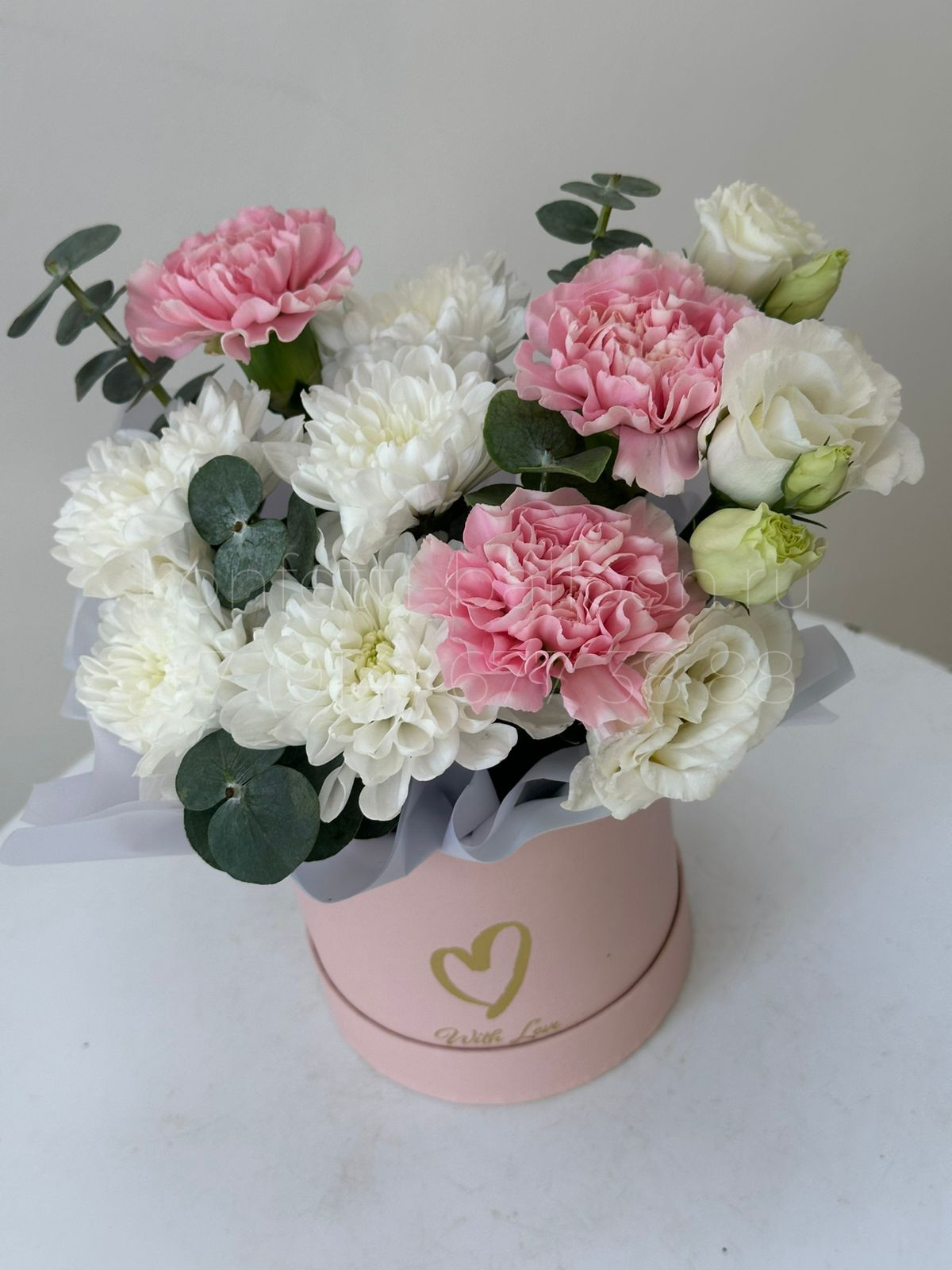 Мини бокс с миксом цветов в коробочке