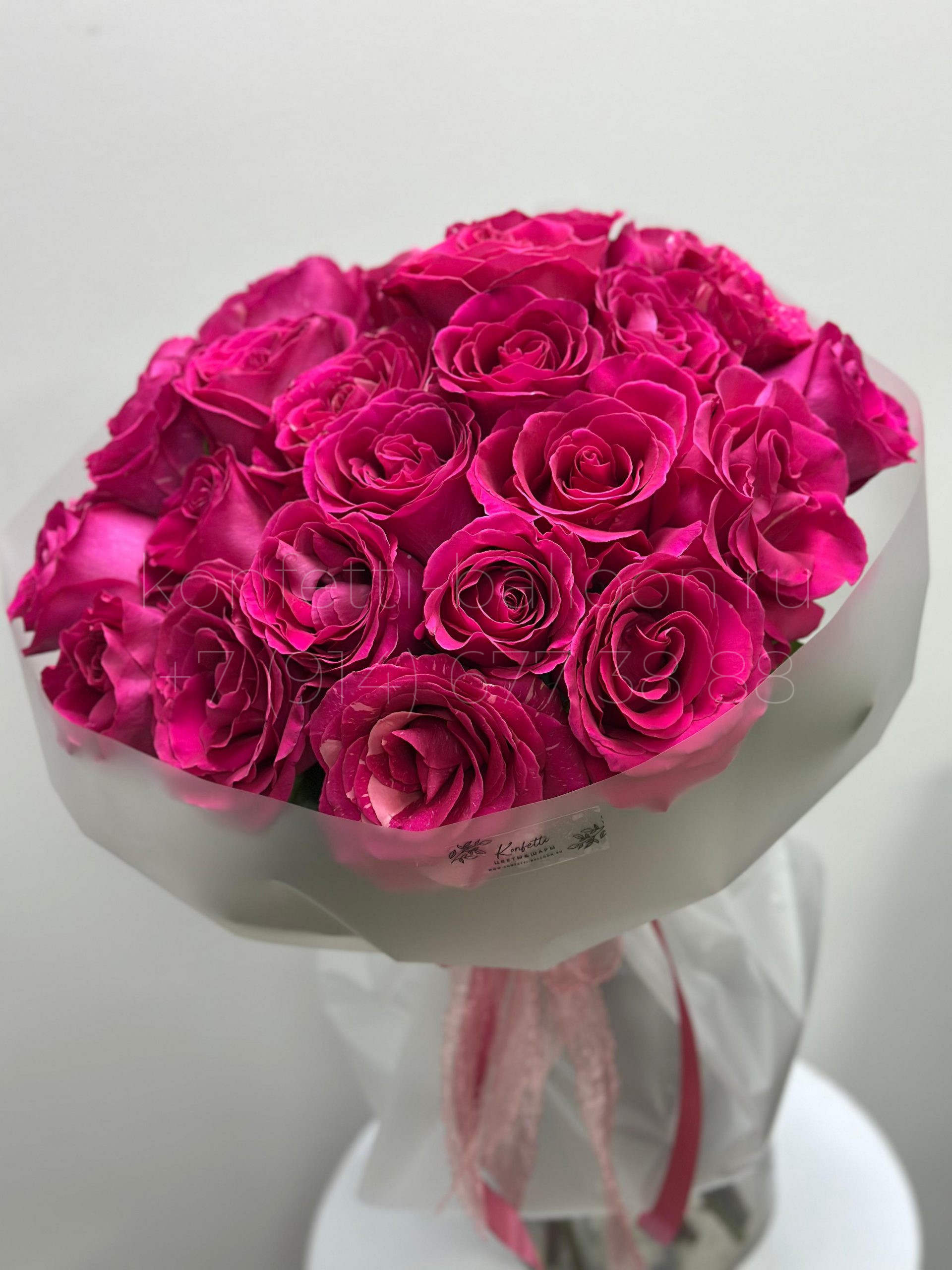 Букет цветов из 25 роз