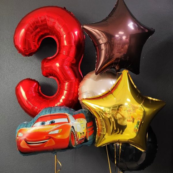 Композиция из гелиевых шаров Молния Маккуин на 3 года