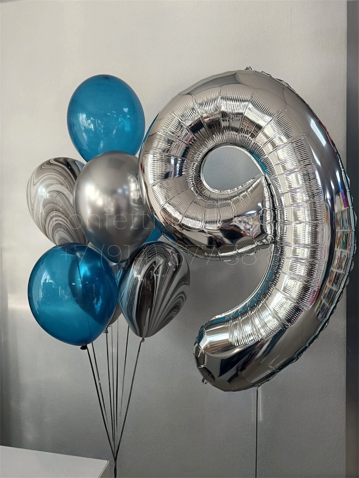 Композиция из гелиевых шаров на 9 лет для мальчика